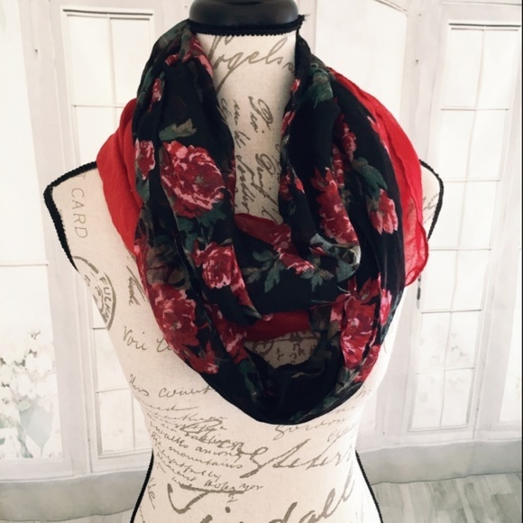 Faded Glory Accessories - Faded Glory Women's Floral & Red Infinity Scarves